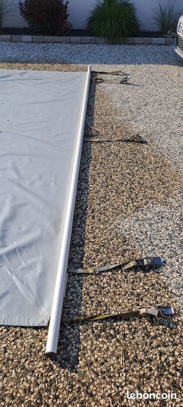 Bâche à barre de piscine (image 4)