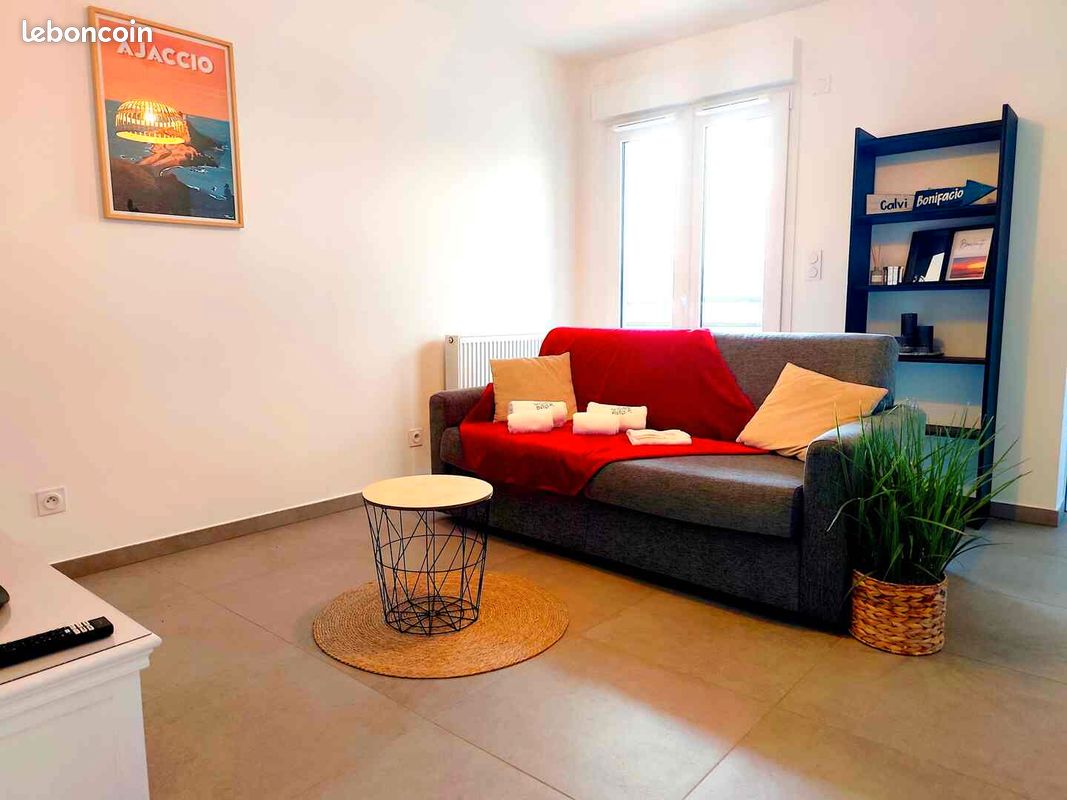 Appartement 1 pièce 30 m² · à Ajaccio · 30 m² · 730 €