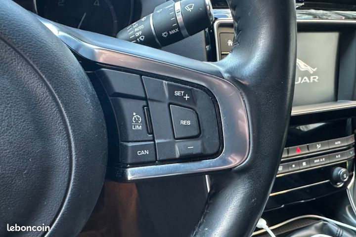 JAGUAR XE 2.0D 180 BUSINESS 180Ch Garantie 12 mois (image 14)