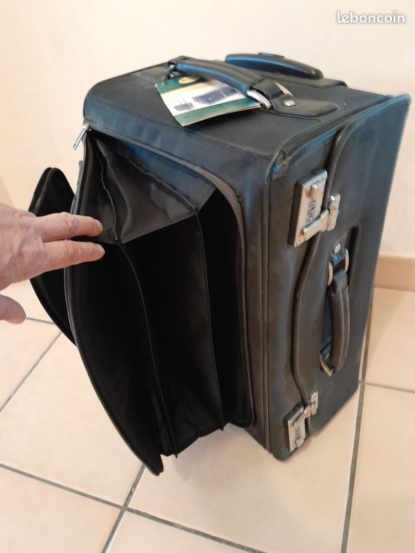 Valise professionnelle (image 3)