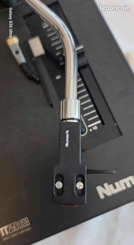 Platine vinyle à entraînement direct Numark TT250USB (image 7)