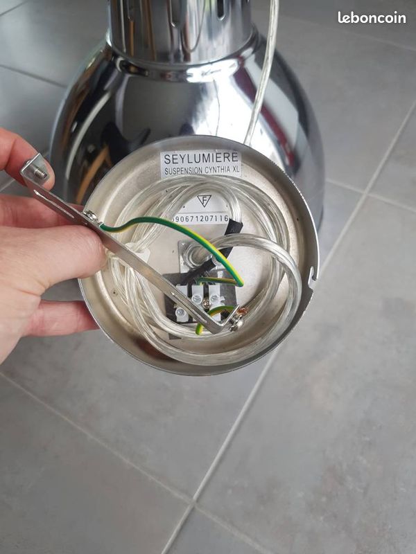 Suspension luminaire (image 2)