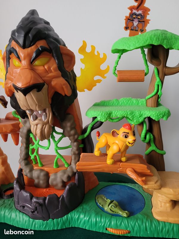 Décor Roi lion - jouet (image 3)