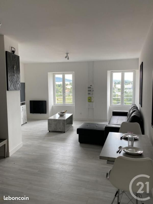 Appartement 1 pièce 36 m² · à Annonay · 36 m² · 470 €