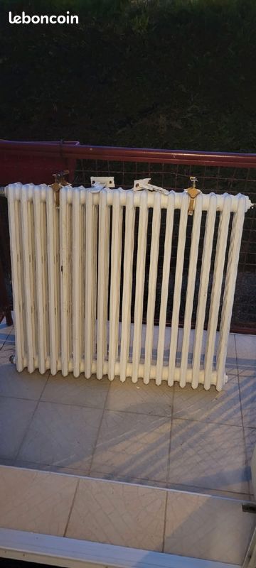 Radiateur en fonte (image 1)