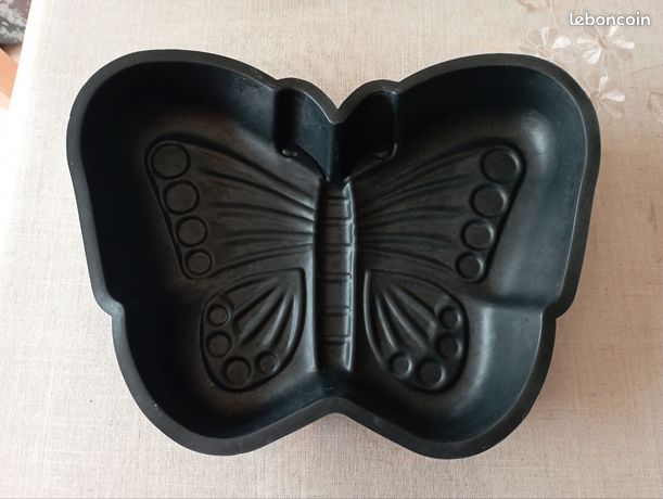 MOULE A GATEAU,1773--Moule en silicone motifs de rubans et nœuds papillon de différentes sortes