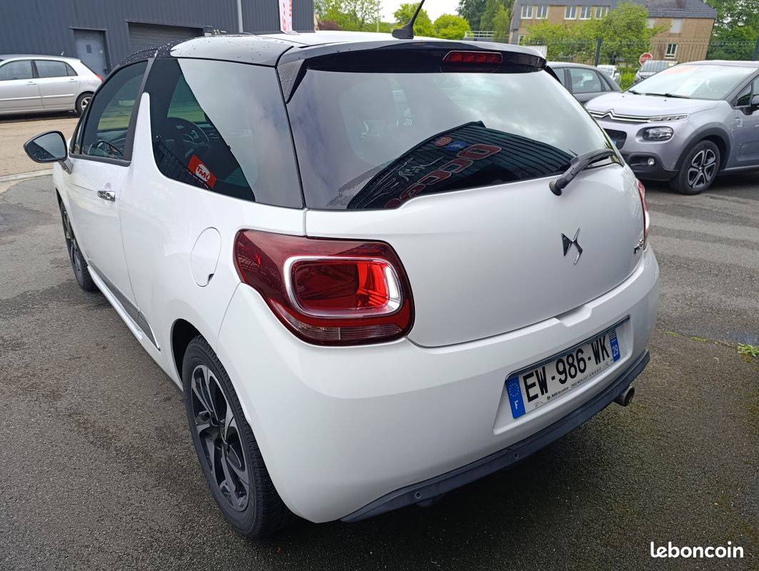 CITROEN DS3 1.2i 82CH SO CHIC (image 3)
