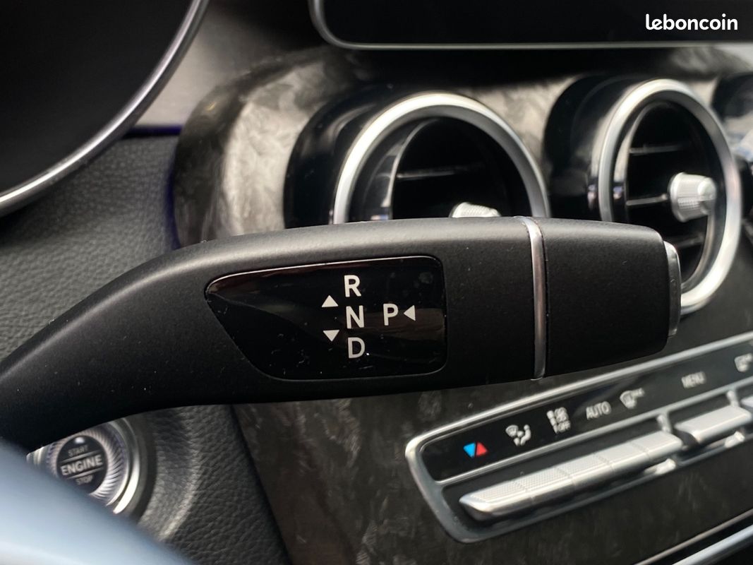 Mercedes CLASSE C 220D 194 ch / Toit ouvrant / Ambiance LED intérieur / Son Burmester / Sièges chauffants / Virtual Cockpit / Caméra 360° (image 11)