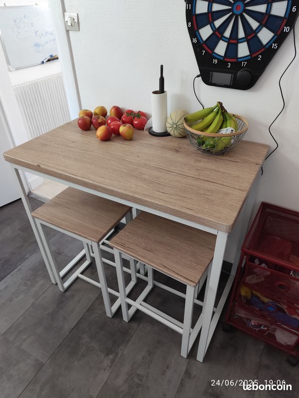 Table et chaise haute (image 1)