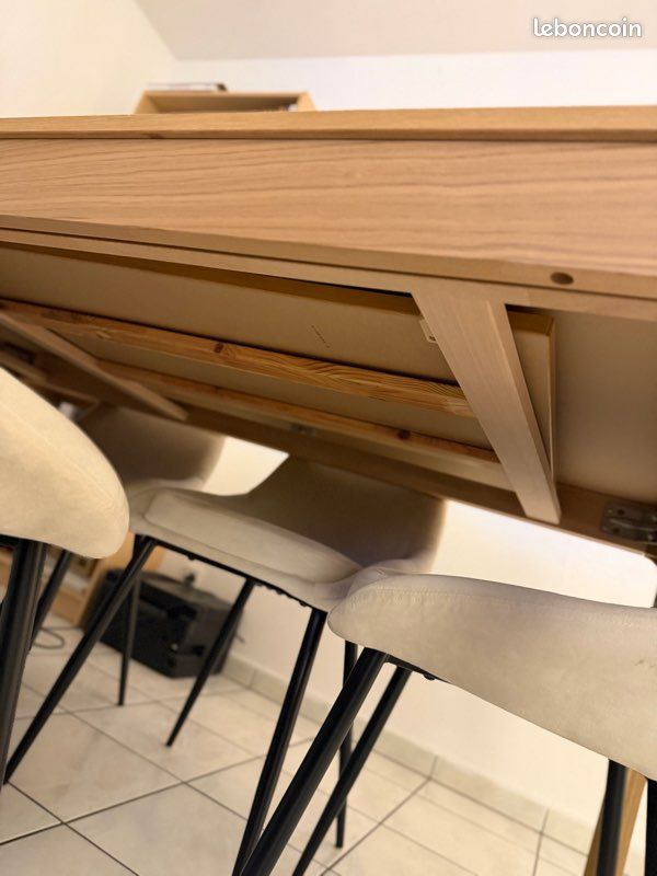 Lot Table + 4 chaises – 180/240 cm (image 4)