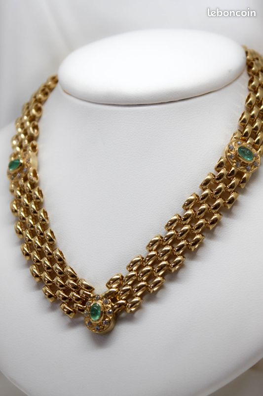 Collier en or jaune avec émeraude et diamant (image 1)