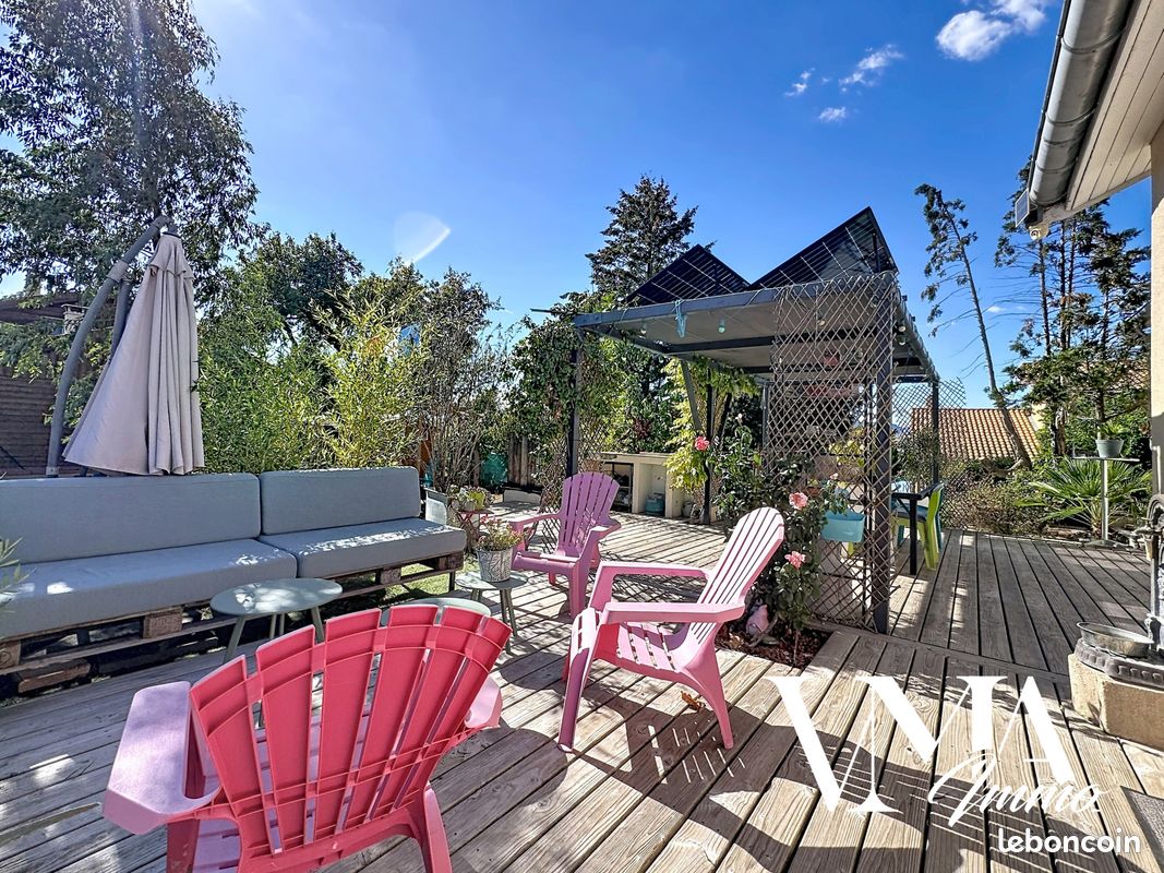 Maison 6 pièces 120 m² · à Chessy · 120 m² · 445 000 €