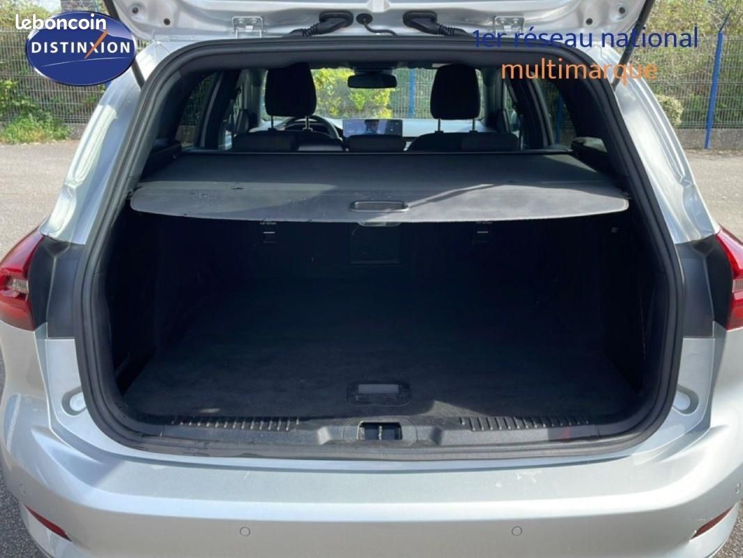 Ford Focus SW 1.0 Ecoboost 125 S&S mHEV ST-Line X (image 10)