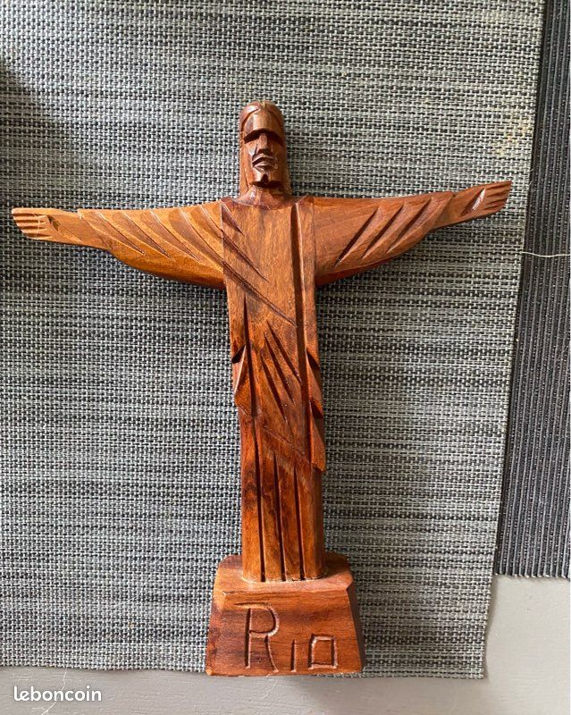 Sculpture Jesus Rio (image 1)