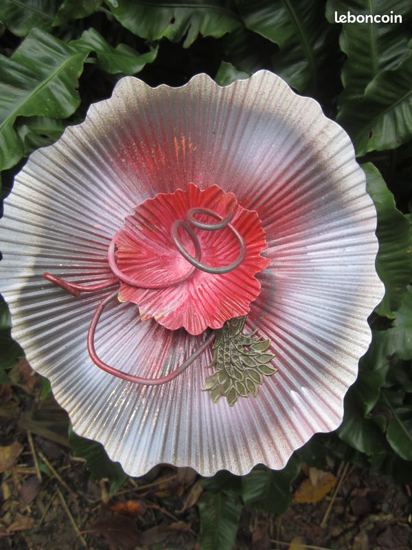 Effet Fleurs "les Grandes Corolles", Métal Création Artisanale, Pièce Unique Maison Jardin (image 5)