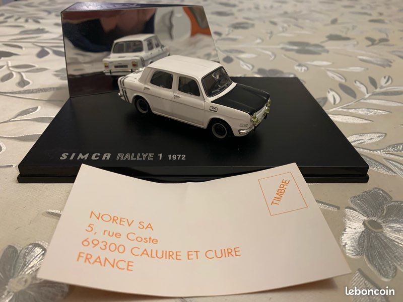 Miniature Norev 1/43 Simca Rallye 1 1972 – Blanche Et Noire – Métal – Collection