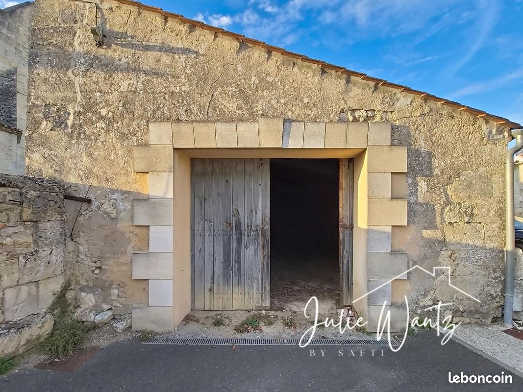 Maison 1 pièce 51 m² · à Cubnezais · 51 m² · 38 000 €