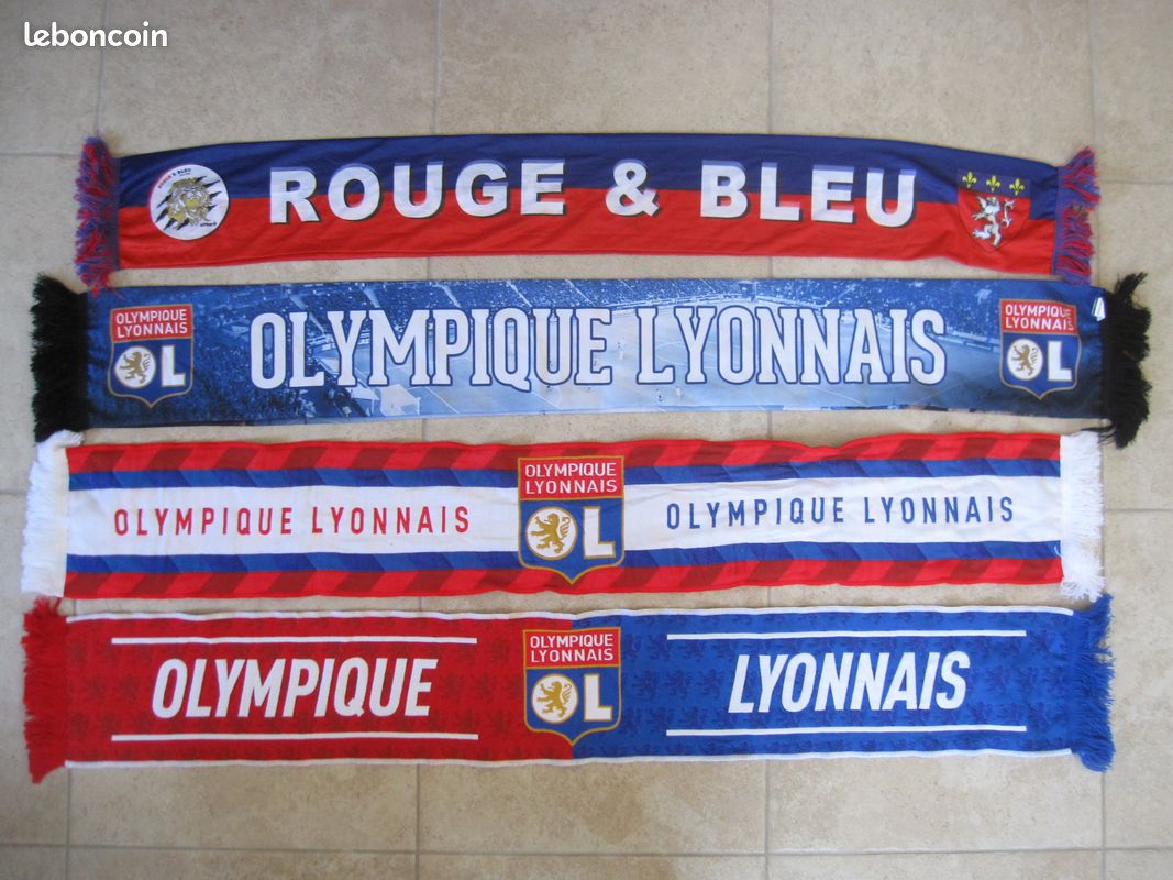 Lot De 2 Écharpes Supporter Olympique Lyonnais Vintage - OL Umbro Retro Football