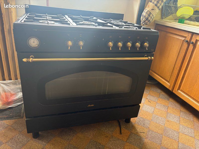 Cuisinière (image 1)