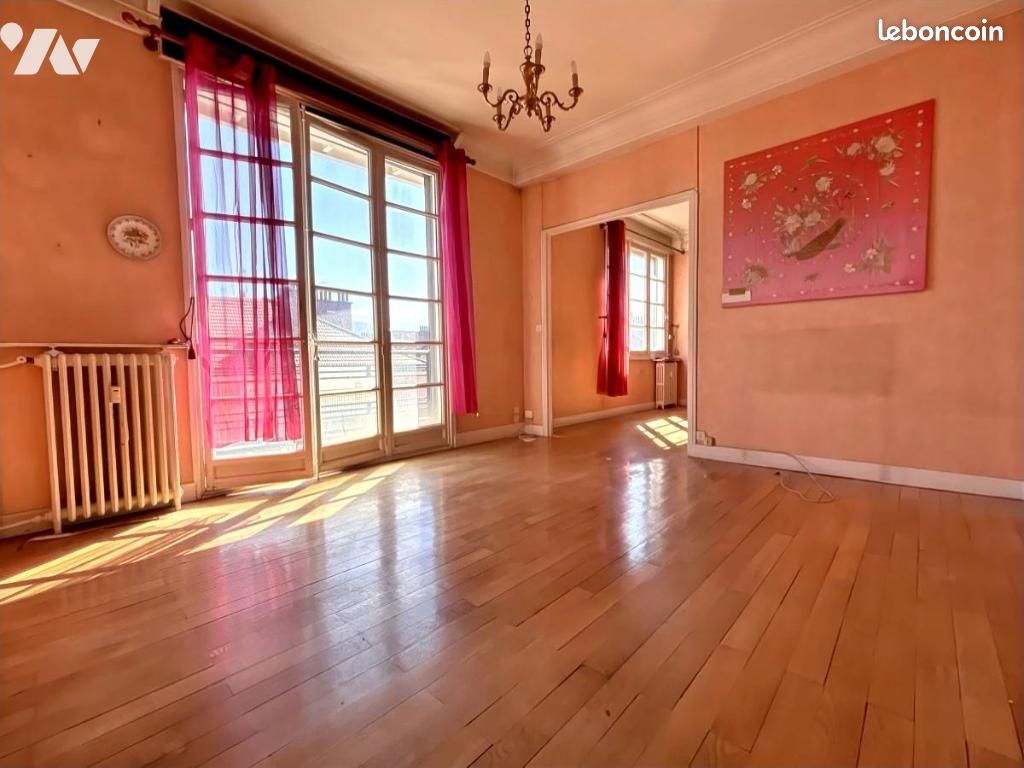 Appartement 3 pièces 96 m² · à Grenoble · 96 m² · 218 000 €
