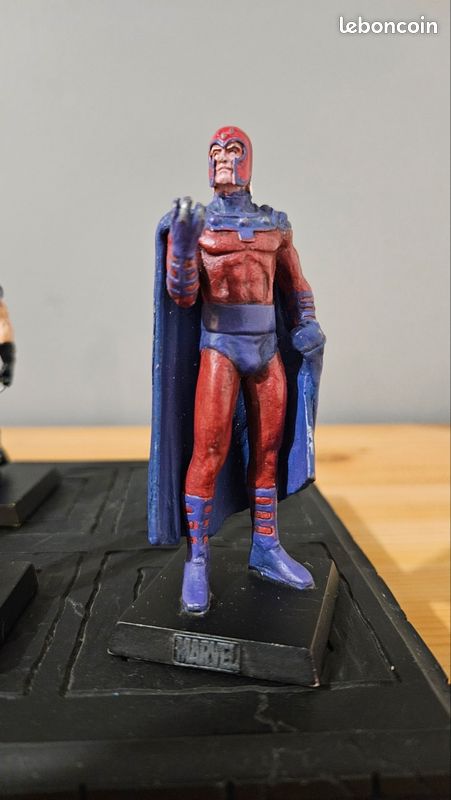 Socle Exposition Eaglemoss Marvel Super Heroes 2006 Avec Boîte Décor - Occasion Neuf