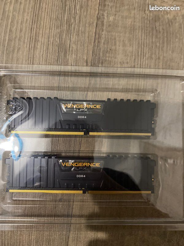 Barrette mémoire Corsair Vengeance LPX Series Low Profile 16 Go (2x 8 Go) DDR4 3200 MHz CL16