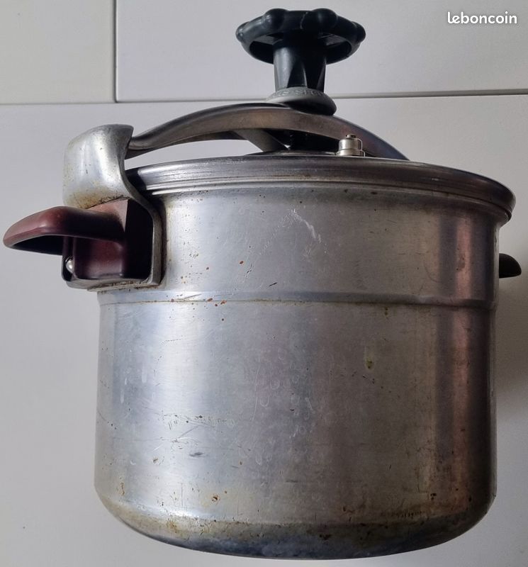 Cocotte Minute SEB 6 Litres En Aluminium - Vintage Made In France - Années 70/80