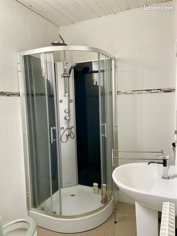 Maison a louer saint-denis - 1 pièce(s) - 90 m2 - Surfyn