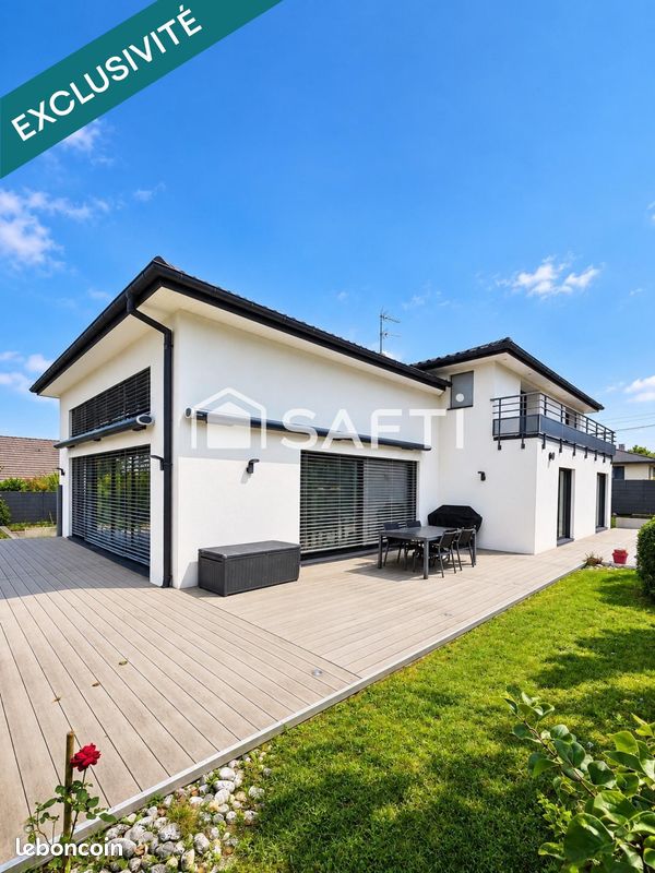 Maison 7 pièces 239 m² · à Brunstatt-Didenheim · 239 m² · 938 000 €