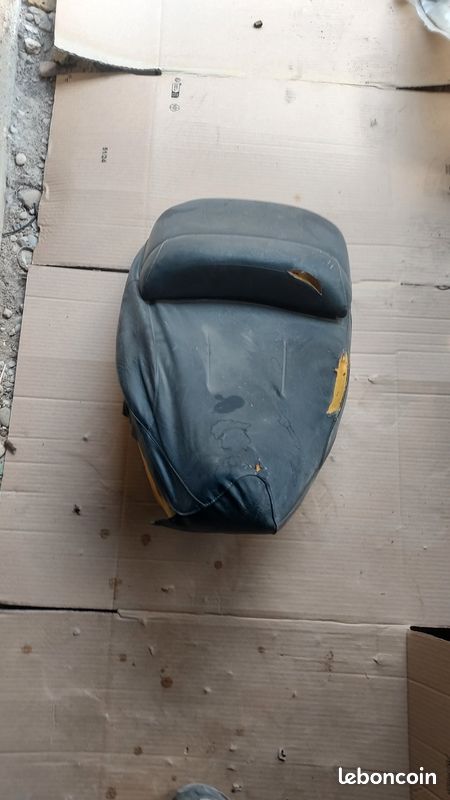 Selle piaggio hexagon 125 (image 1)