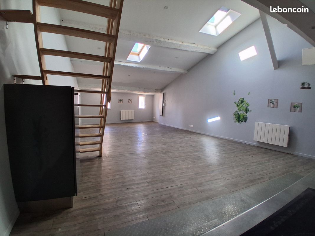Appartement 4 pièces 100 m² · à Saintes · 100 m² · 149 500 €