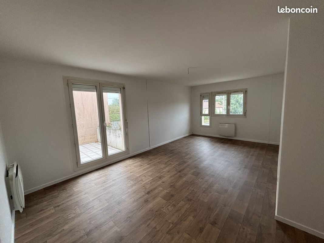 Appartement 4 pièces 83 m² · à Dompierre-sur-Veyle · 83 m² · 610 €/mois