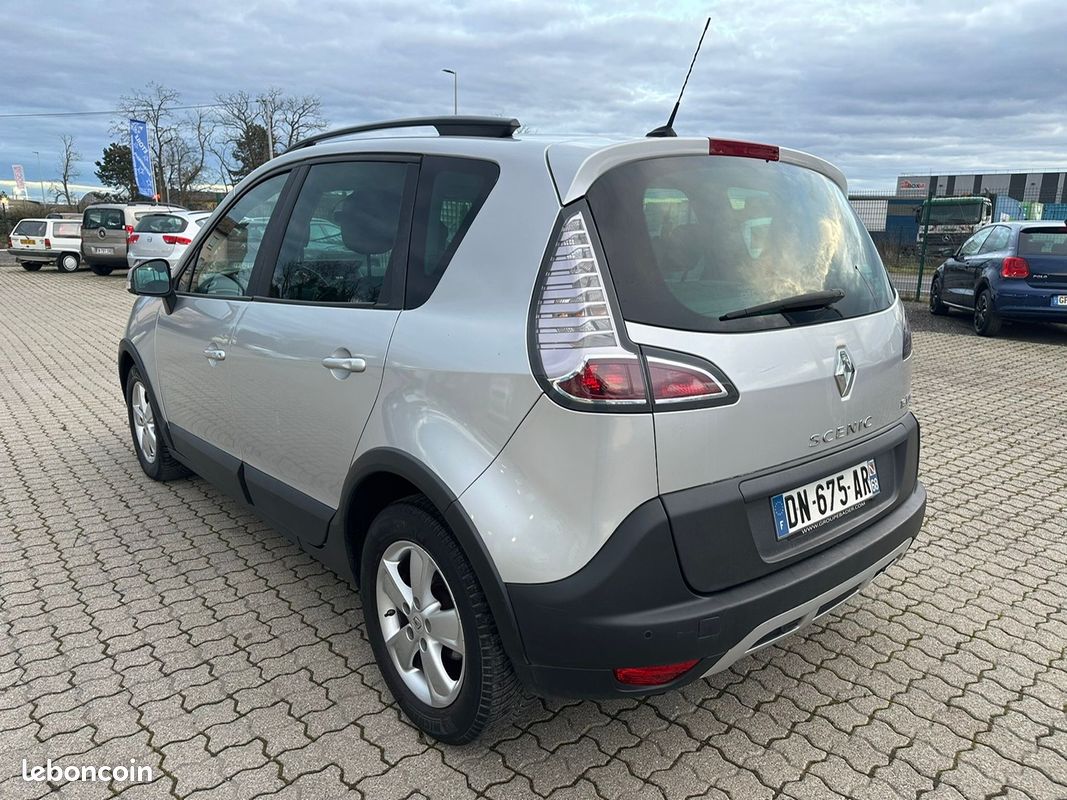 RENAULT Scénic III XMOD 1.2 TCe S&S 115 CV REVISE GARANTIE (image 3)