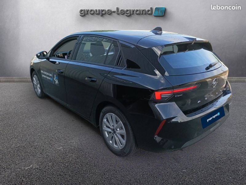 Opel Astra 1.2 Turbo 110ch (image 3)