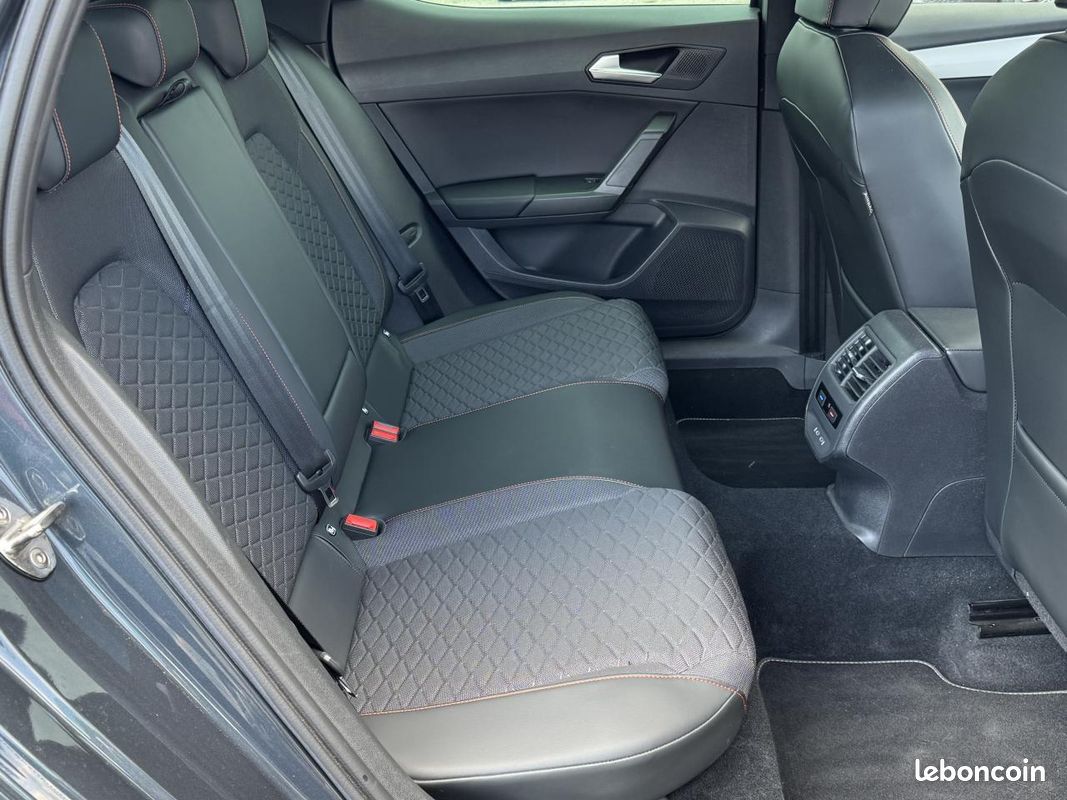 SEAT LEON FR 1.5 TSI 150ch Carplay Camera Acc Lane Assist Siege et Volant Chauffant (image 8)