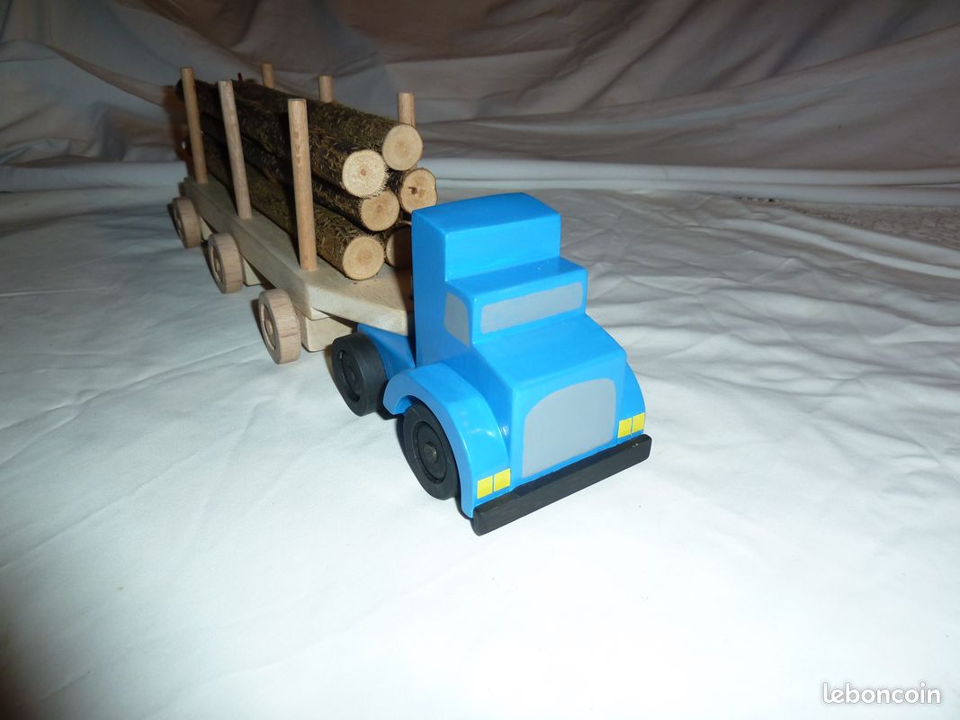 Vend camion transport de bois (image 2)