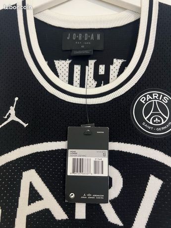 PSG Jordan Flyknit Vêtements