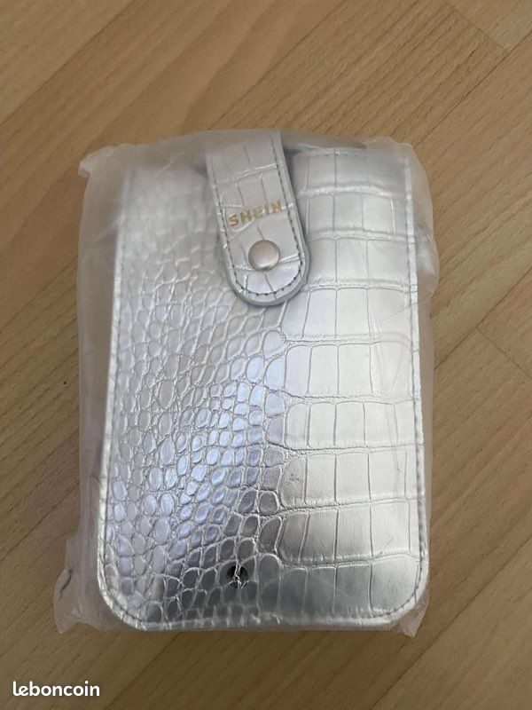 Pochette / sac en bandoulière argent (image 1)