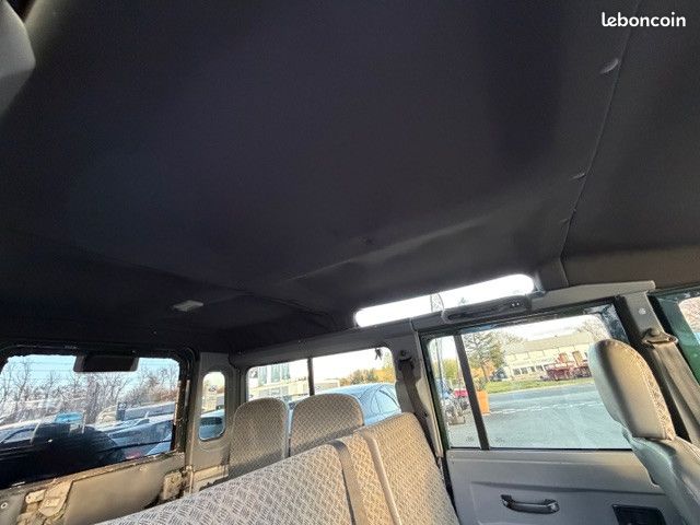 Land Rover DEFENDER land rover defender 110 TD5 9 places (image 35)