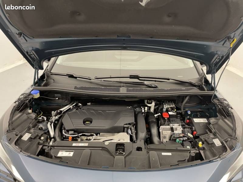 Peugeot 3008 Hybrid 225 e-EAT8 Roadtrip (image 21)