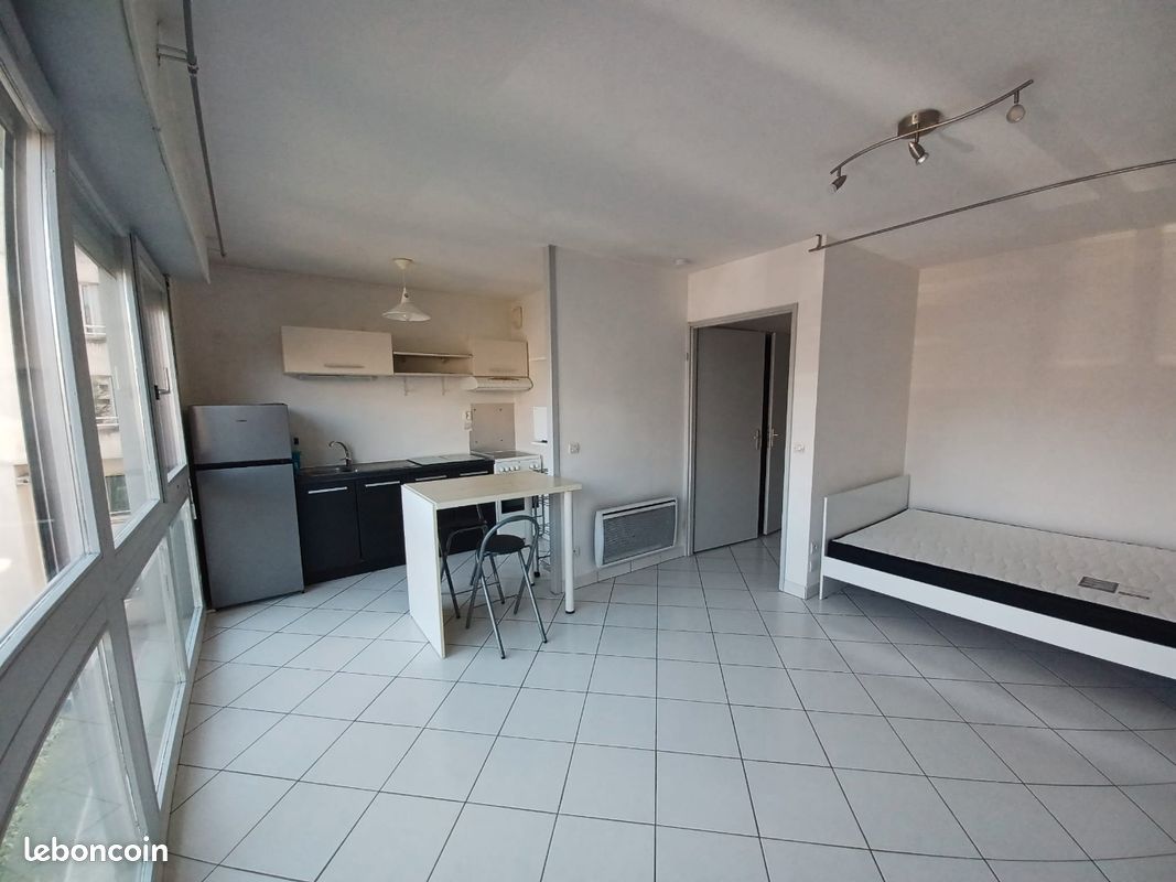 Appartement 1 pièce 30 m² · à Chambéry · 30 m² · 550 €
