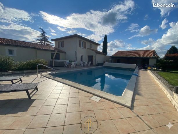 Propriété 8 pièces 212 m²