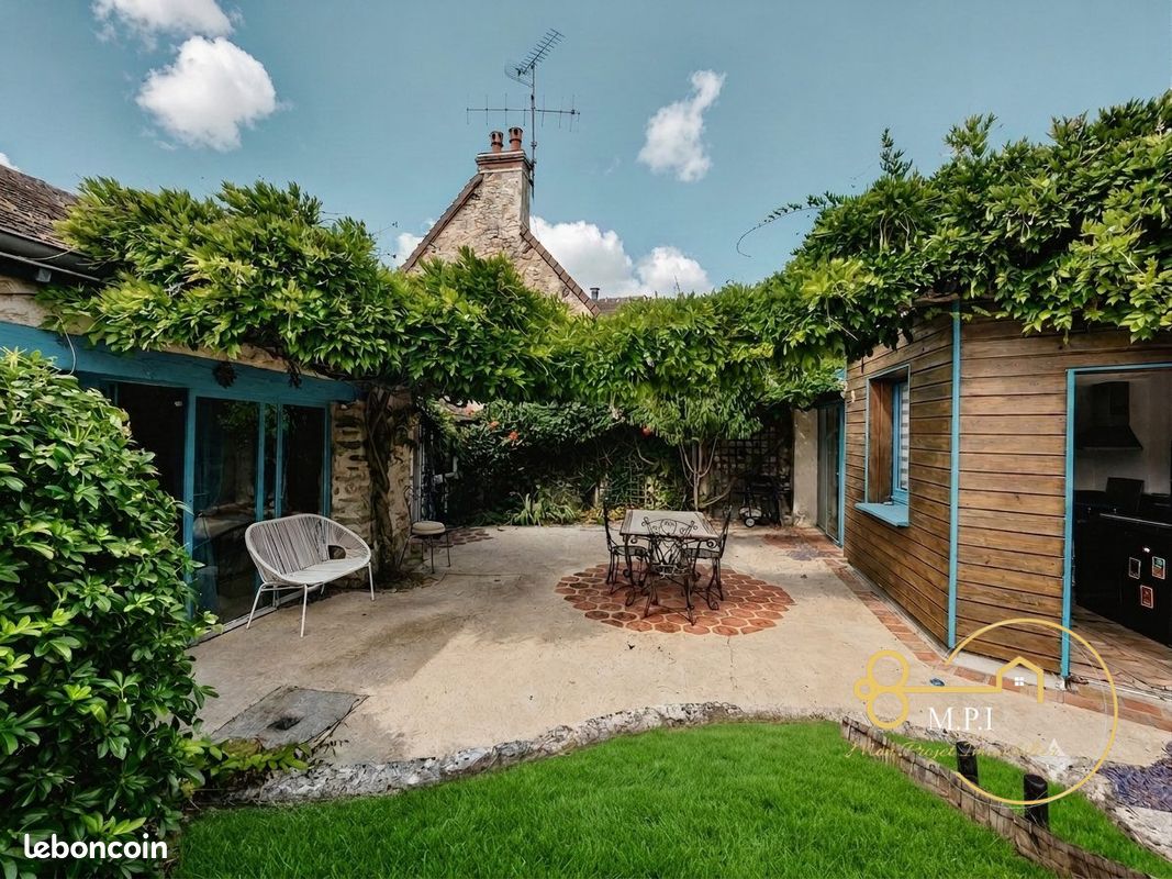 Maison 6 pièces 111 m² · à Alençon · 111 m² · 244 500 €