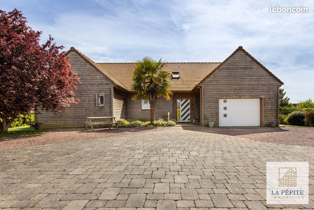 Maison 7 pièces 250 m² · à Doingt · 250 m² · 375 000 €