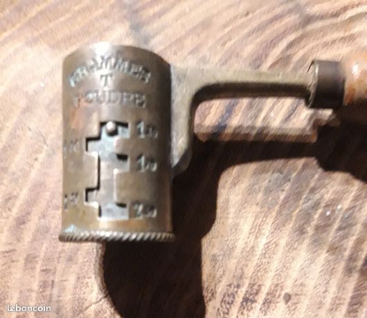 Ancien Doseur pour Plomb 28 grammes Accessoire de chasse