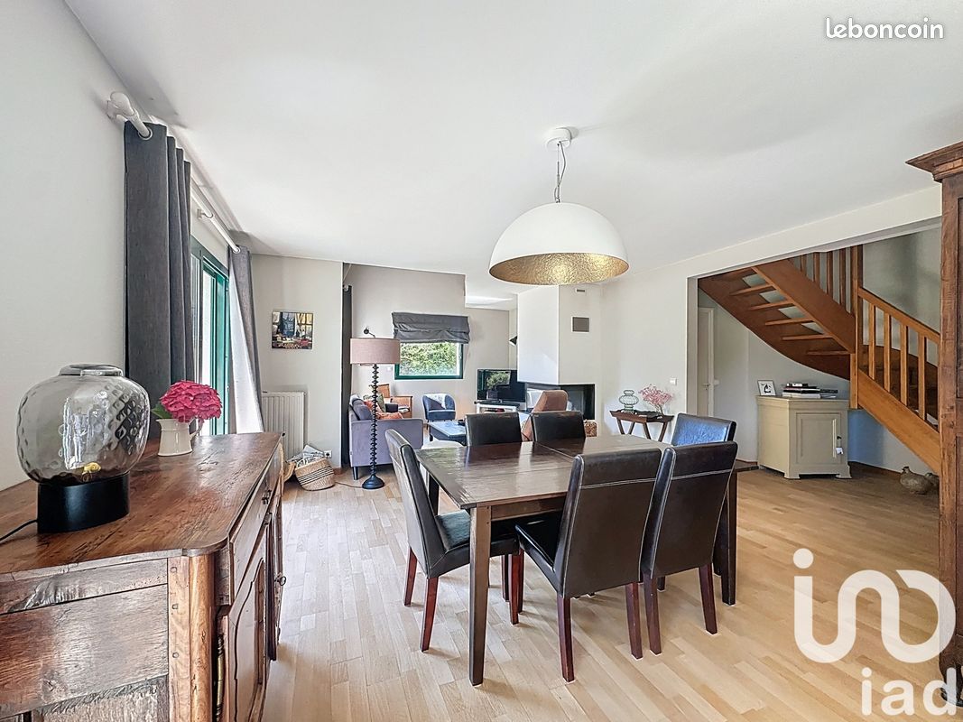 Maison 5 pièces 128 m² · à Locmariaquer · 128 m² · 654 000 €