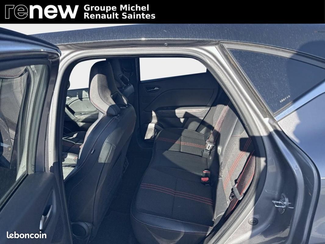 Renault Captur E-Tech 145 - 21B R.S. Line (image 10)