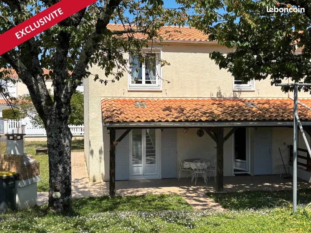 Maison 4 pièces 89 m² · à Civray · 89 m² · 135 000 €