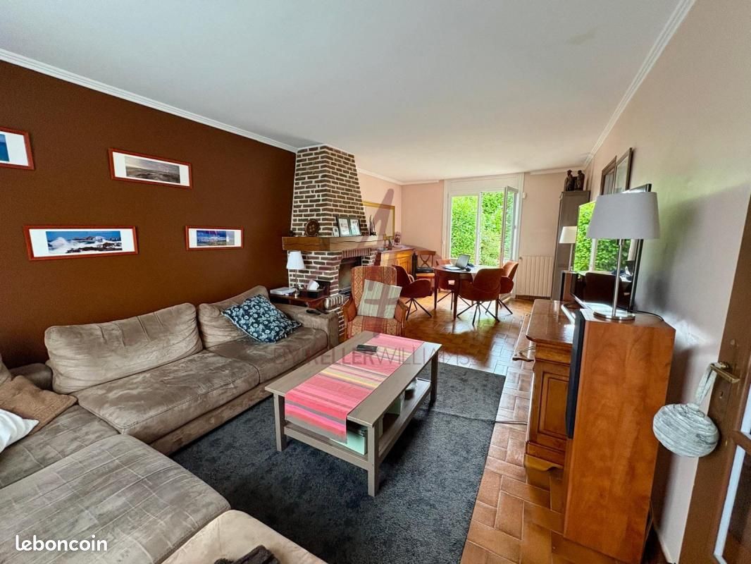 Maison 5 pièces 107 m² · à Toufflers · 107 m² · 299 900 €