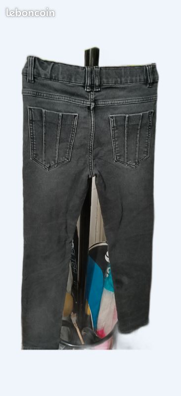 Pantalon jean enfant (image 1)